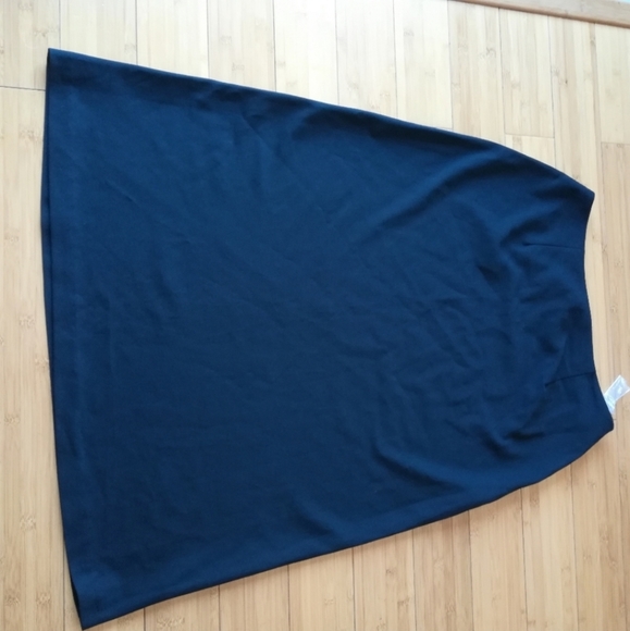 Liz Baker Black A-line Skirt - Picture 3 of 9